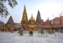 भारत में लाैटा सनातन का वैभव, युवाओं में बढ़ा काशी, मथुरा और अयोध्या का क्रेज