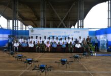 भारतीय वायुसेना मेहर बाबा प्रतियोगिता: विमान संचालन सतहों पर विदेशी वस्तुओं का पता लगाने के लिए स्वार्म ड्रोन आधारित प्रणाली