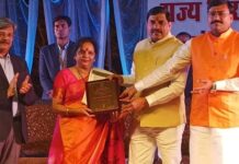 जबलपुर की श्रीमती मोहनी मोघे को कथक साधना के लिए मिला शिखर सम्मान
