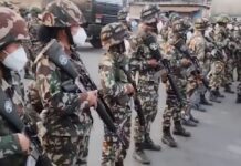 नेपाल में राजशाही समर्थकों की उग्र और अनियंत्रित भीड़ का उत्पात, कर्फ्यू के बीच सेना ने संभाला मोर्चा