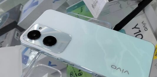 4GB रैम स्टोरेज के साथ launch हुआ 5000mAh बैटरी वाला Vivo Y18e Smartphone