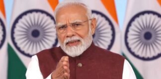 IIT दिल्ली में PM मोदी का अनोखा अंदाज, बोले- ‘मैं बाबा बागेश्वर तो नहीं, लेकिन