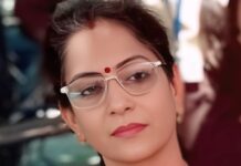 कहीं कोई नहीं था: वंदना मिश्रा