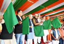 रेल मंत्री ने जैसलमेर–दिल्ली के बीच ‘स्वर्ण नगरी एक्सप्रेस’ रेल सेवा को दिखाई हरी झंडी