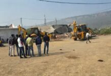 BJP नेता हत्याकांड के आरोपी अकरम का घर जमींदोज,1 दिन पहले मिला था नोटिस