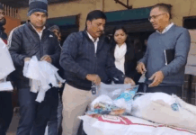 नगर निगम की बड़ी कार्रवाई: ट्रांसपोर्ट नगर में 200 बोरी प्रतिबंधित पॉलीथिन जब्त
