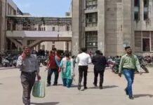 विधानसभा में नेता प्रतिपक्ष उमंग सिघार, विधायक लखन घनघोरिया, अजय सिंह को MP-MLA कोर्ट ने जारी किया नोटिस