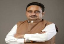 इंडिगो की फ्लाइट रद्द होने पर खंडेलवाल ने फंसे यात्रियों को मुआवजे देने की मांग की