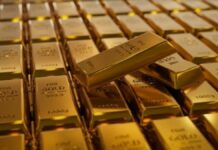 सर्राफा बाजार में गिरावट,और भी सस्ता हुआ सोना-चांदी Gold