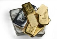 सर्राफा बाजार में सोना ,चांदी दोनो लुढ़की Both gold and silver fell in the bullion market.