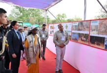 President Murmu ने किया चीता कमांड कंट्रोल सेंटर का भ्रमण, चीता प्रदर्शिनी भी देखी President Murmu