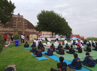 Yoga Day पर प्रदेश ने दिया दुनिया को स्वास्थ्य का संदेश Yoga Day