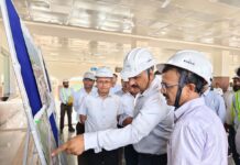 Amrit Bharat स्टेशन योजना और कवच प्रणाली की प्रगति की हुई समीक्षा Amrit Bharat