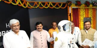 Science and Innovation का उत्कृष्ट उदाहरण है अंतरिक्ष दीर्घा: सीएम Science and Innovation