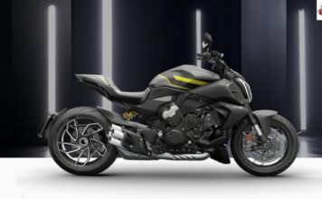 Ducati नए रंग में हुई पेश, पावर और प्रीमियम रोडस्टर लुक के साथ Ducati Diavel V4 Black Roadster