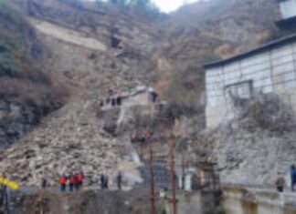 Uttarakhand में मानसून का कहर, 69 सड़कें बंद, भूस्खलन और मूसलाधार बारिश से जनजीवन बेहाल Uttarakhand