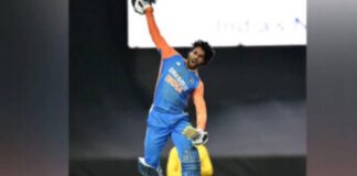 T20 : तिलक वर्मा का बड़ा कारनामा ,धोनी-रैना को पीछे छोड़ भारत के टी20 में बने नंबर-7 बल्लेबाज T20
