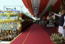 भारत की पहली हाइड्रोजन Train शुरू, ₹5 से किराया, जानें रूट और खासियत हाइड्रोजन train