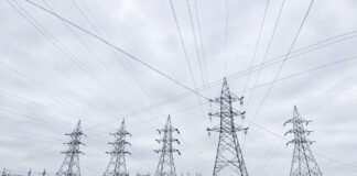 MP Transco : 54 वर्ष पुरानी ट्रांसमिशन लाइनें बनीं विश्वसनीयता की पहचान MP Transco