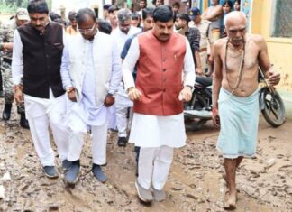 बाढ़ पीड़ितों के साथ खड़ी है पूरी सरकार, संकट की घड़ी में हरसंभव मदद का भरोसा: CM डॉ. यादव flood