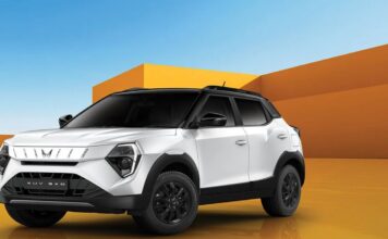 सनरूफ से लेकर ऑटोमैटिक तक, XUV 3XO में अब मिलेगा फुल पैकेज Mahindra XUV 3XO REVX EDGE