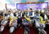MP के टॉपर्स को CM ने बांटी स्कूटी, चेहरे पर दिखी खुशी; कॉलेज पहुंचना होगा आसान MP