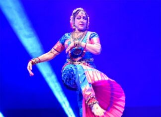 धर्मेंद्र के जाने के बाद पहली बार नाचीं हेमा मालिनी, राधा बनीं तो भावुक हुए फैंस