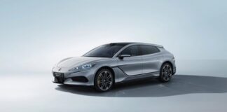 BYD का लग्जरी ब्रांड भारत में मचाएगा धमाल, फीचर्स देख चौंक जाएंगे आप Denza D9